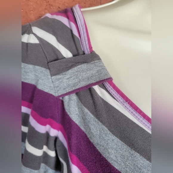 503 Vanity brand top. Purple and gray stripes. Elastic hem. - Picture 3 of 4